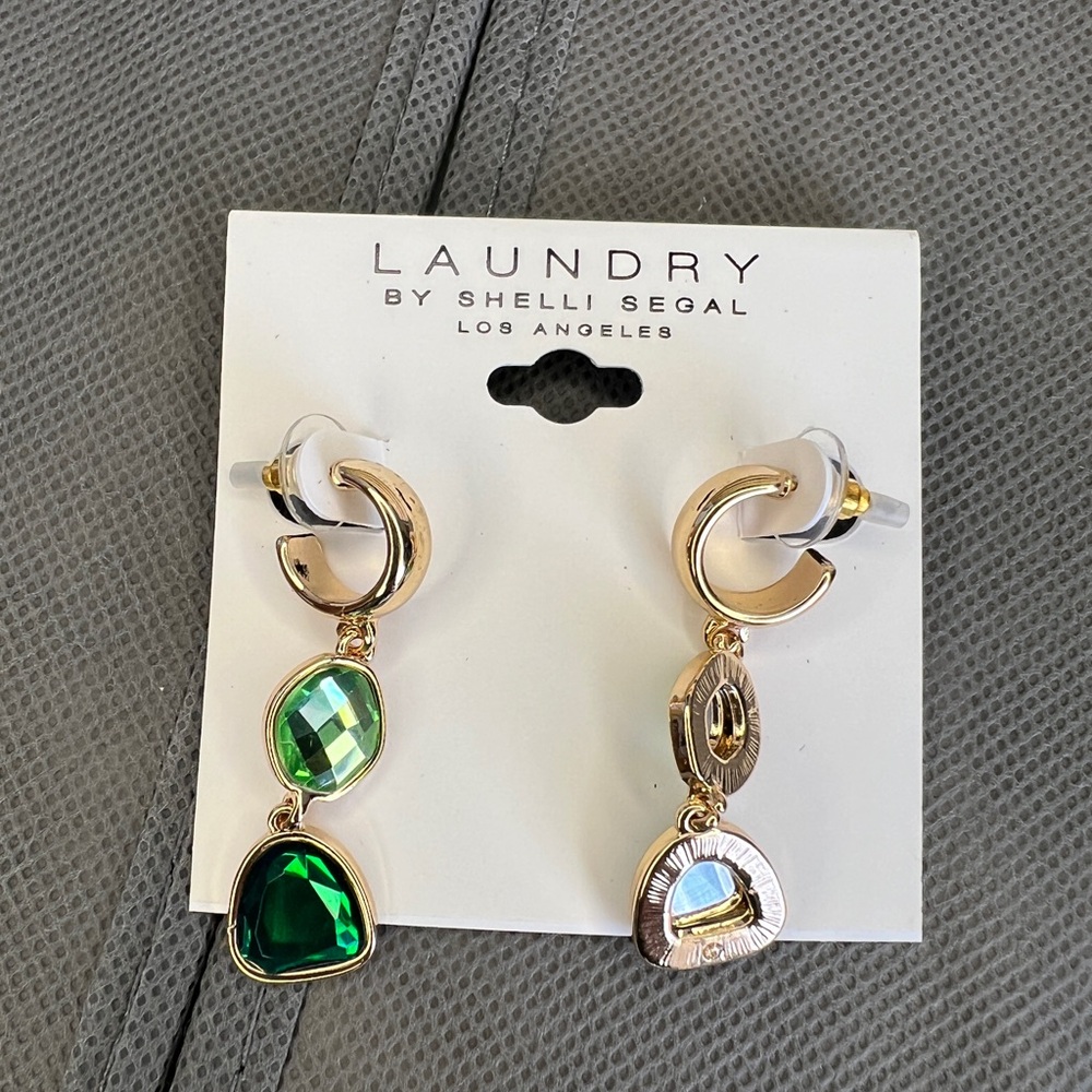 *SOLD*Laundry by Shelli Segal Gold/Emerald Huggie Drop Earrings - Picture 5 of 6